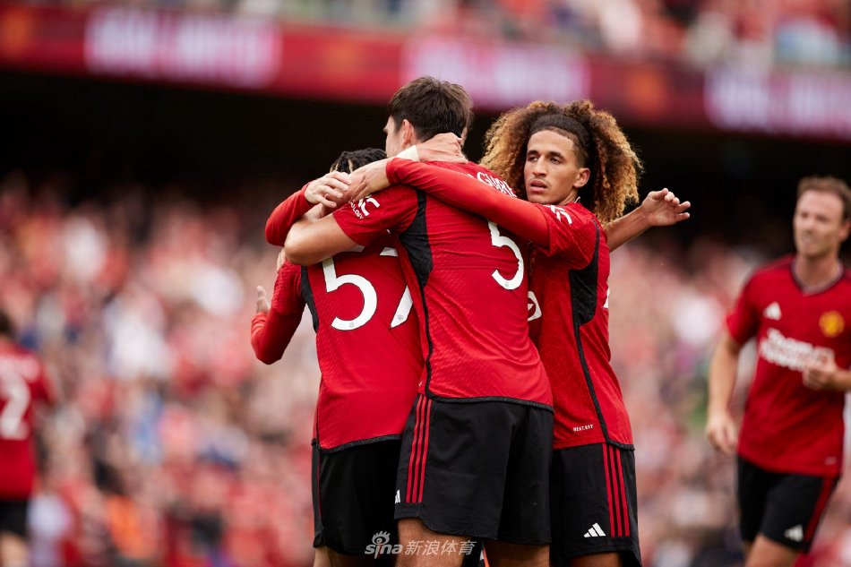 季打下了坚 季打下了坚